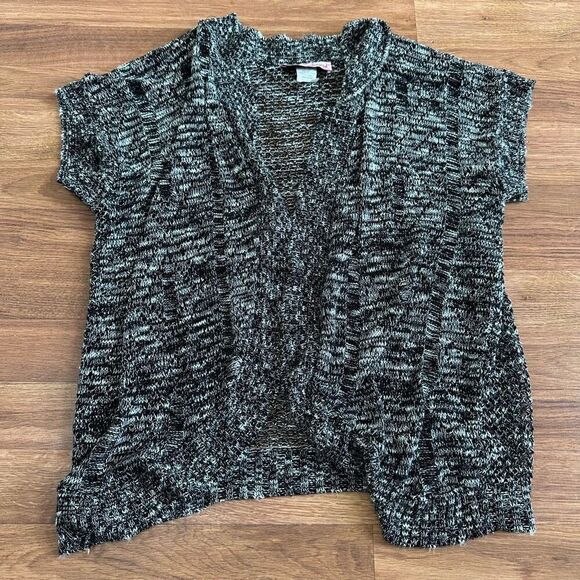 Knit Minded Short Sleeve Cardigan Black, White, Gray| Size XL - Picture 11 of 12